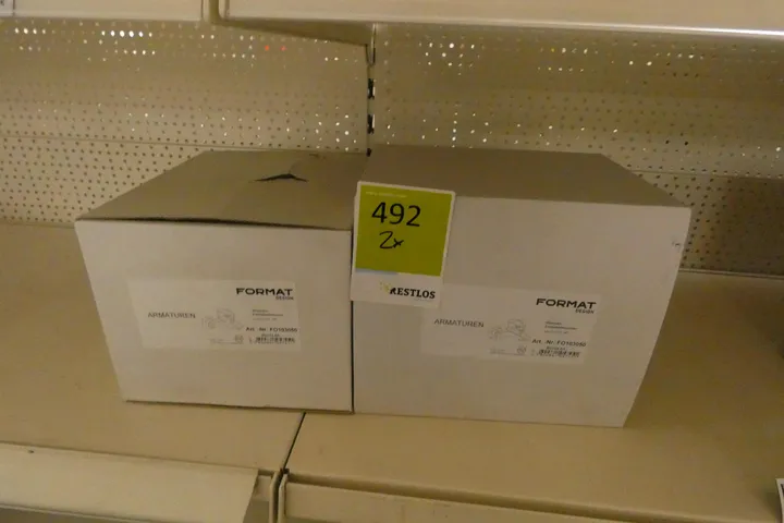 2x FORMAT Design Wannen-Einhebelmischer, AP, chrom